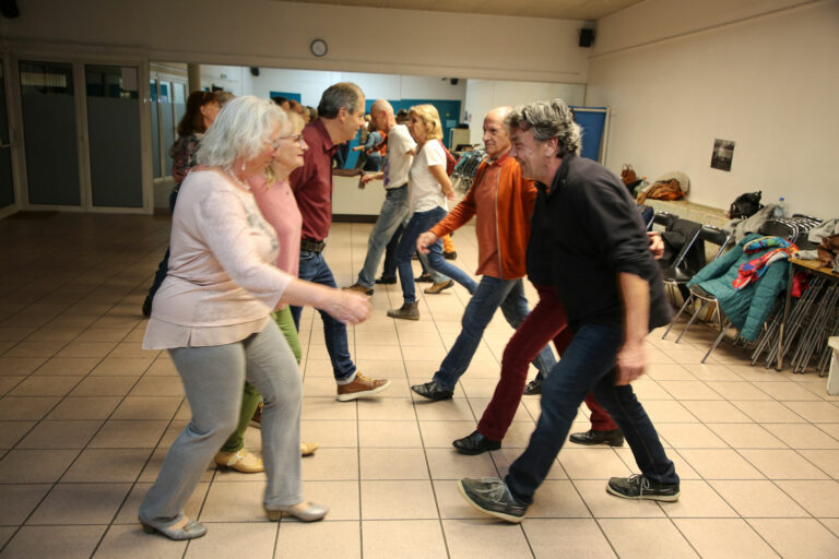 Danse traditionnelle, d'ici et d'ailleurs - Club Léo Lagrange